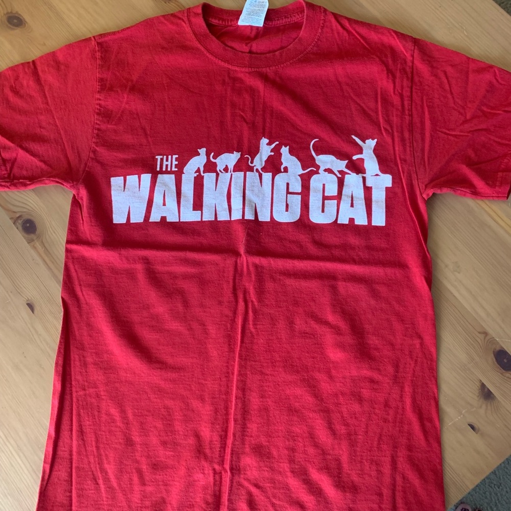 Walking Dead cat t-shirt